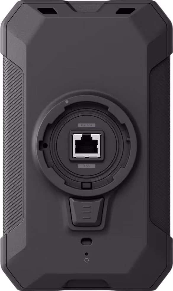 Ubiquiti UniFi U7 Industrial - Wi-Fi 7 AP, 2.4/5GHz, až 5 Gbps, 1x 2.5GbE, venkovní, IP67, PoE+ (bez PoE injektoru)