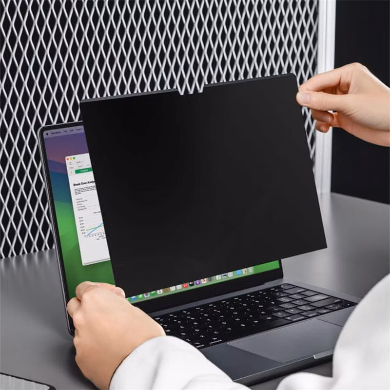 SwitchEasy Magnetic Privacy Guard Protector pre Macbook Air 13" M2/M3 2022/2024