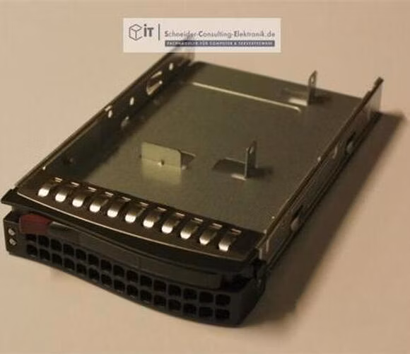 Supermicro 2.5" HDD Tray in 4th Generation 3.5" HOT SWAP TRAY