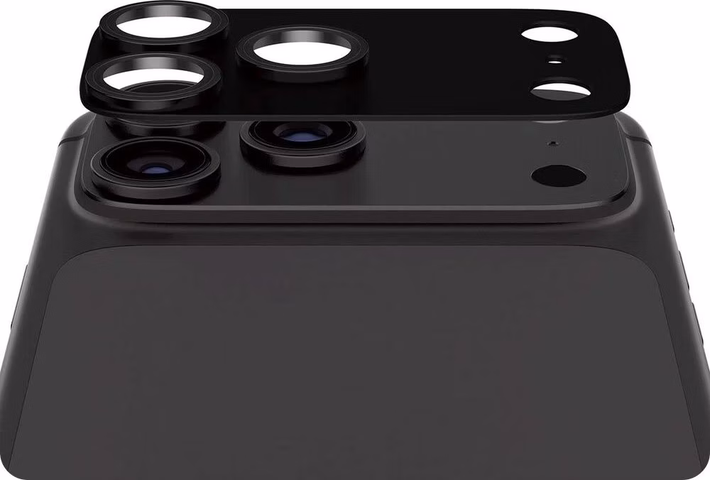 PanzerGlass Fender Camera Protection pre iPhone 18 Pro - Black Currant