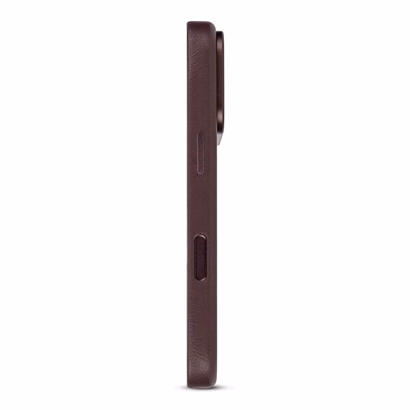 Decoded kryt Leather Case Magsafe pre iPhone 18 Pro Max - Chocolate Brown