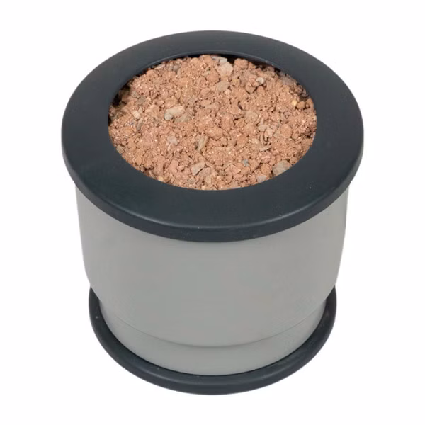 Vyhrievaná miska na minerály pre holuby a hydinu