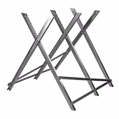 Kovová koza na rezanie dreva