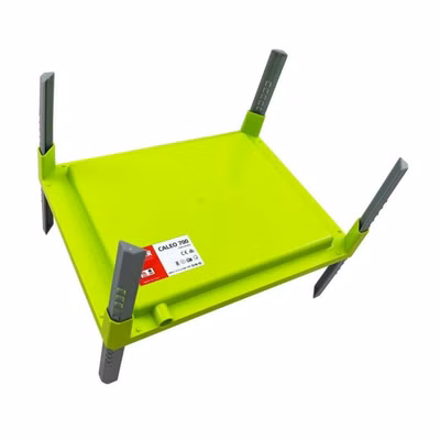 Výhrevná doska Caleo 700 pre kurčatá, 15V, 30,5 x 23 cm   