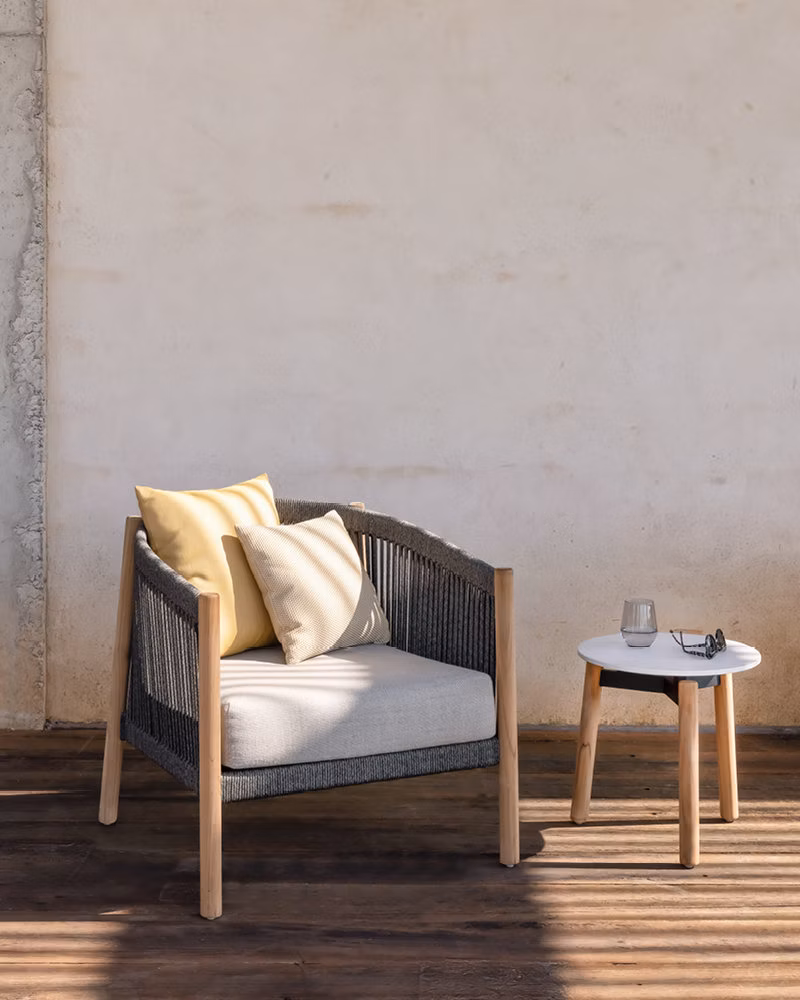 Lento lounge chair