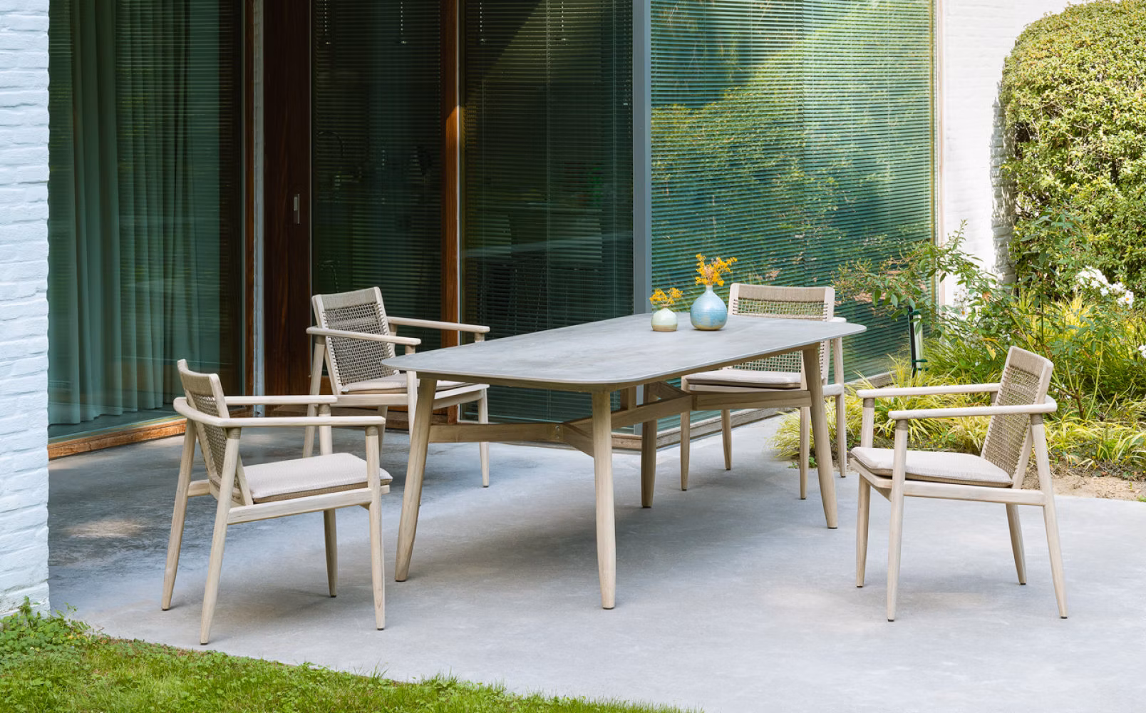 David dining table