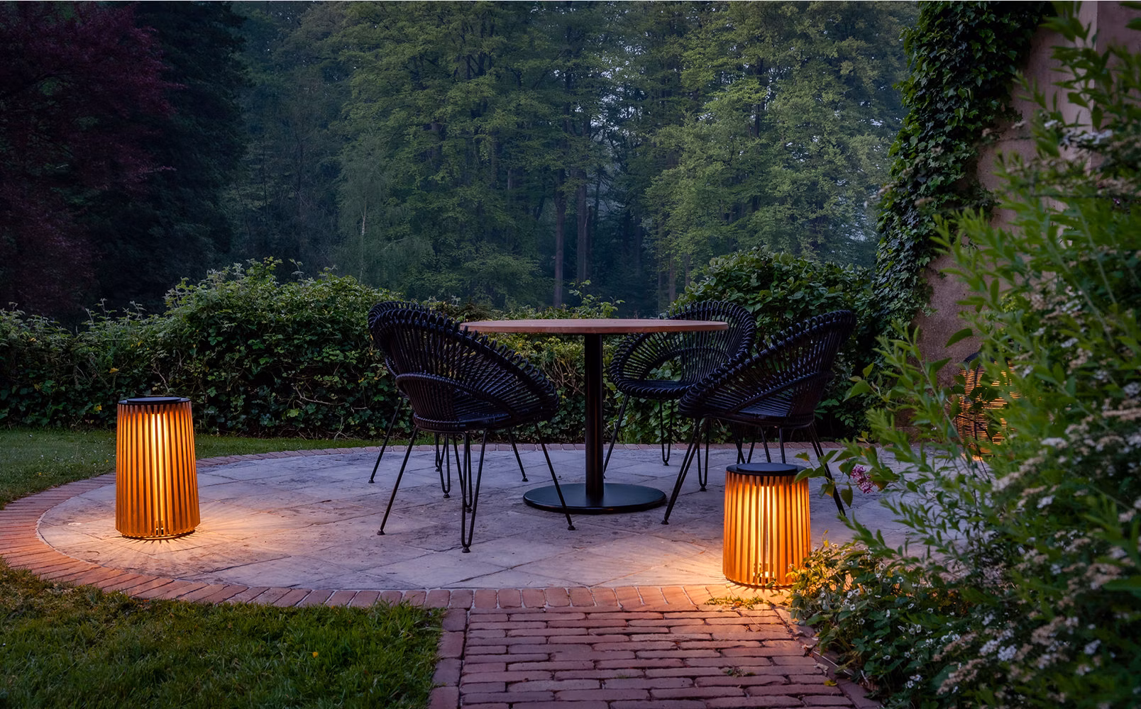 Maya lamp