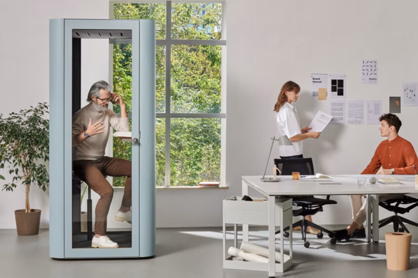moderna telefonna budka space s mute