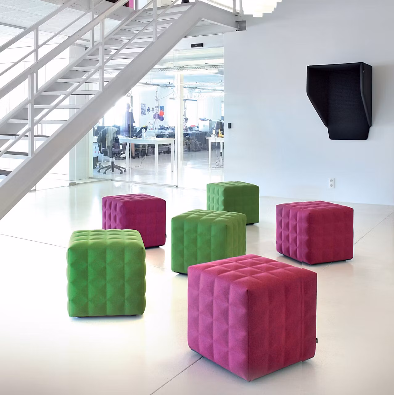 Buzzicube