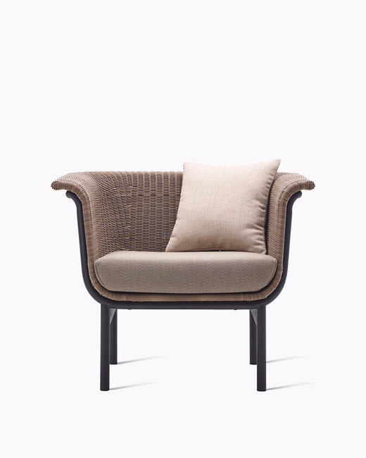 Wicked lounge chair