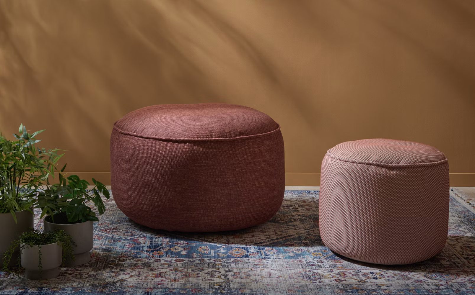Ollaf pouffe