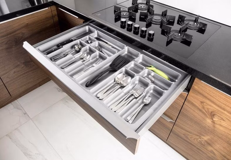 106d40ef706189620dd0229fea82a48b