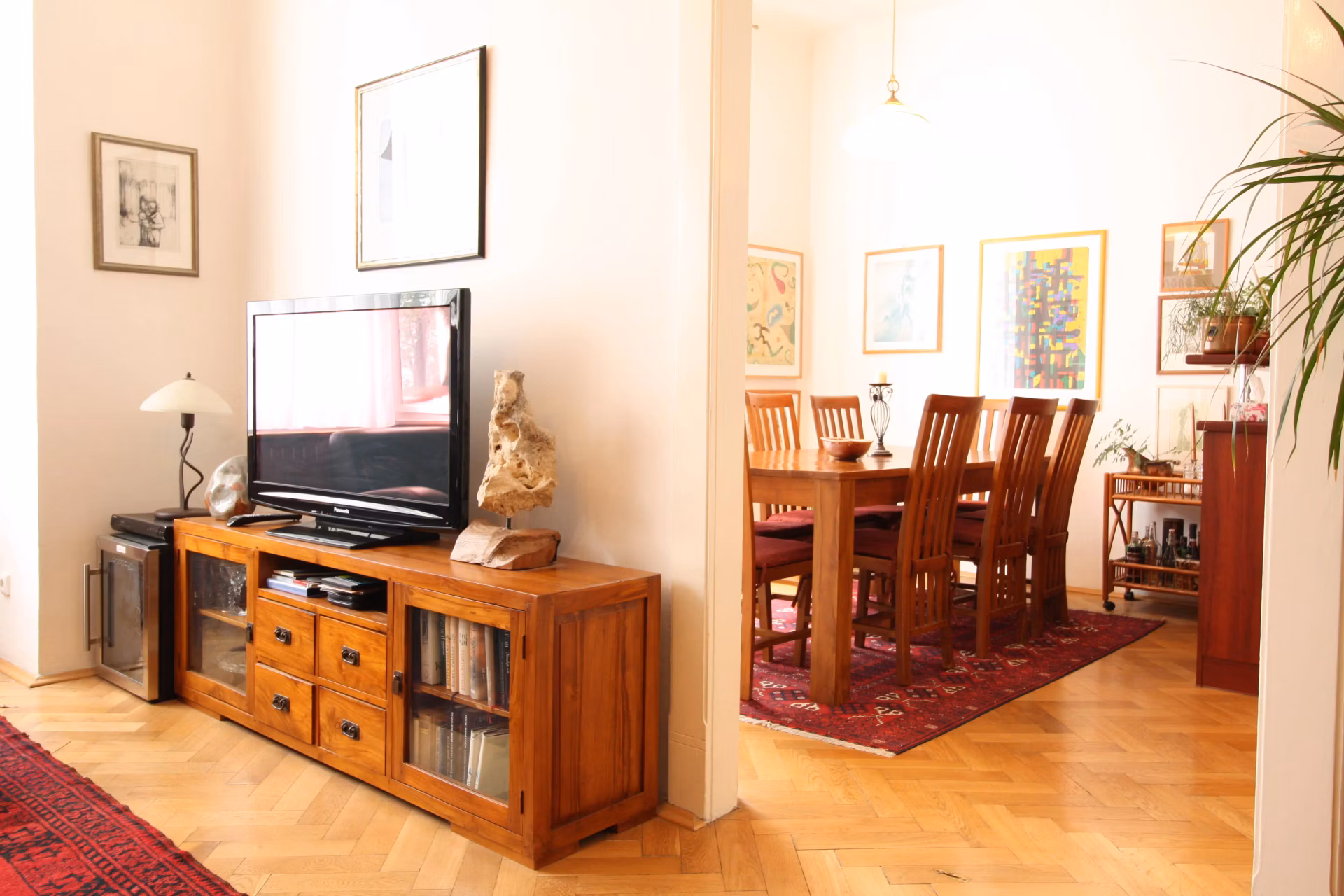 TV stolek Cubic 180