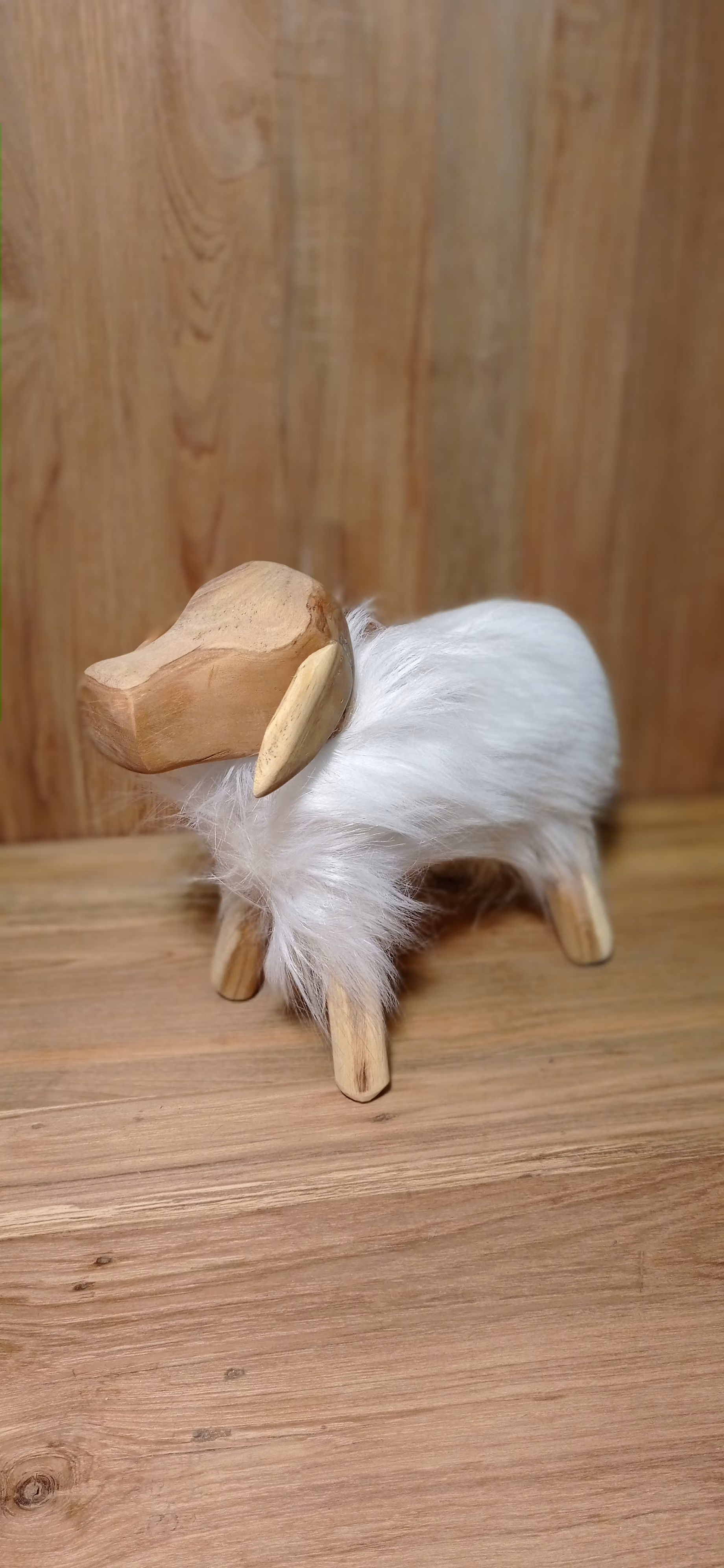 Ovečka Shaun - ovečka z teaku