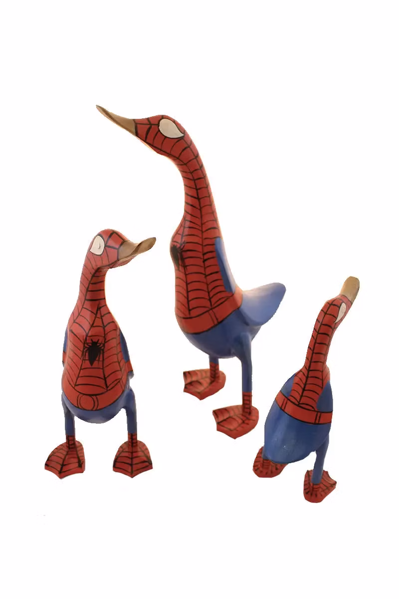 Dřevěná kachna Spiderman