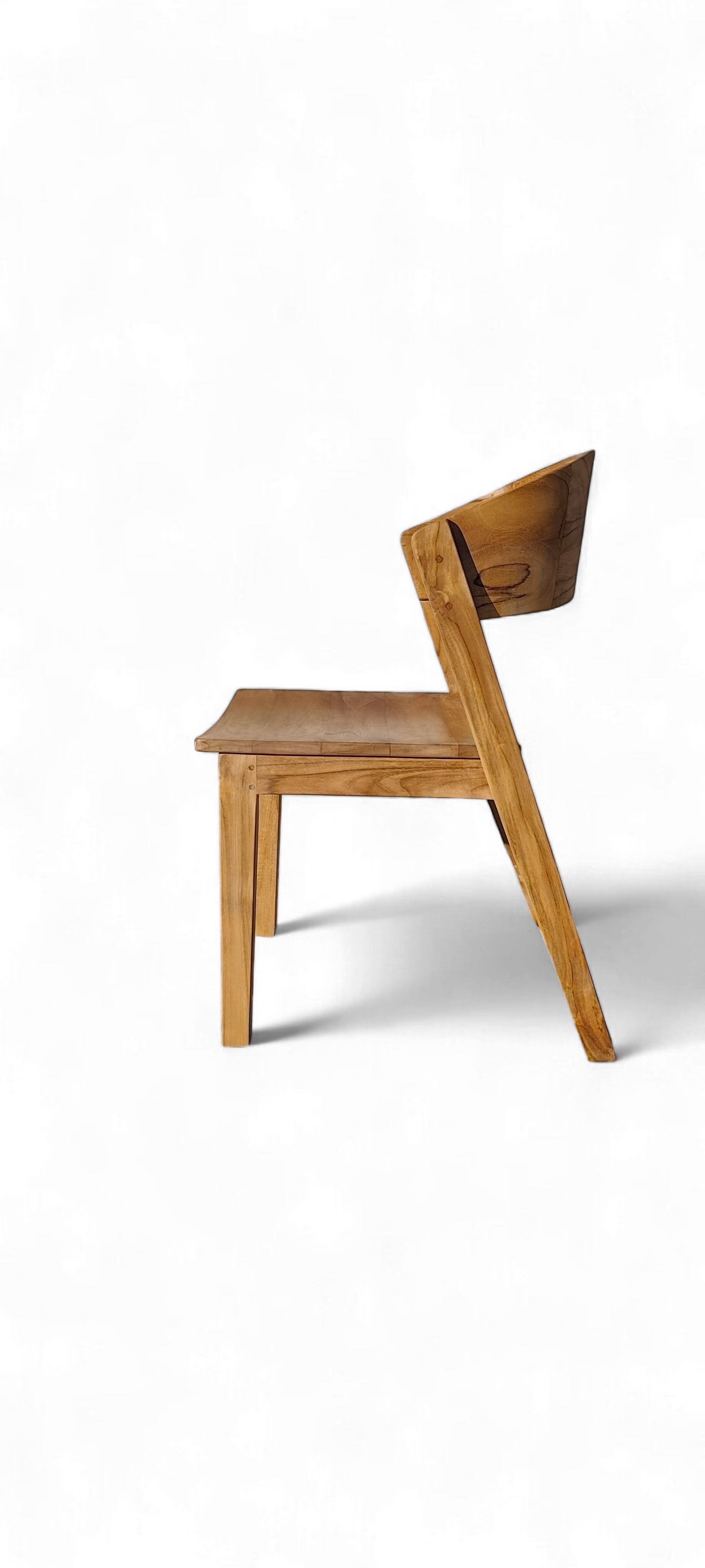 MONO - moderní židle z teaku