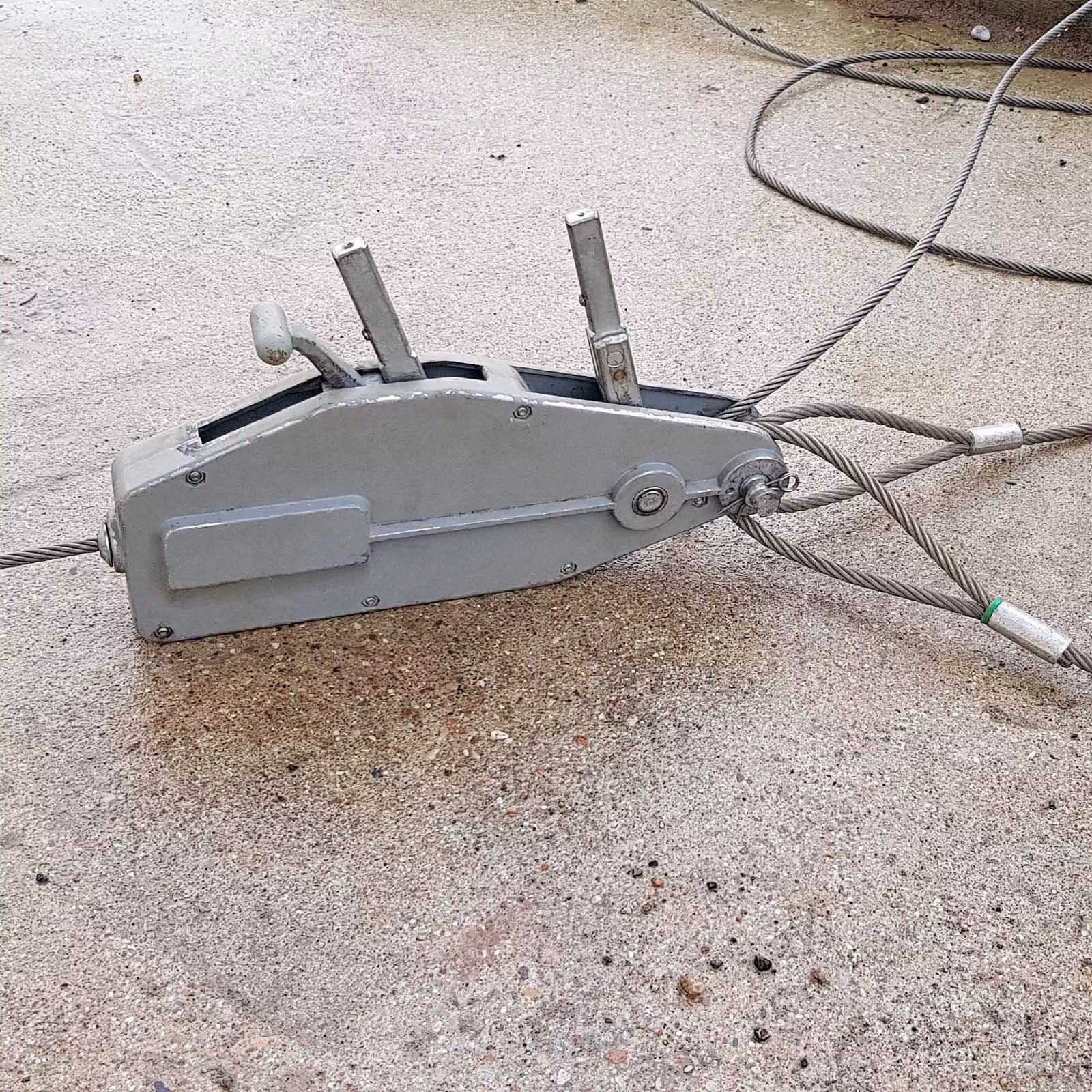 12c4b28324ce6c63fdd1757a2555dd7f