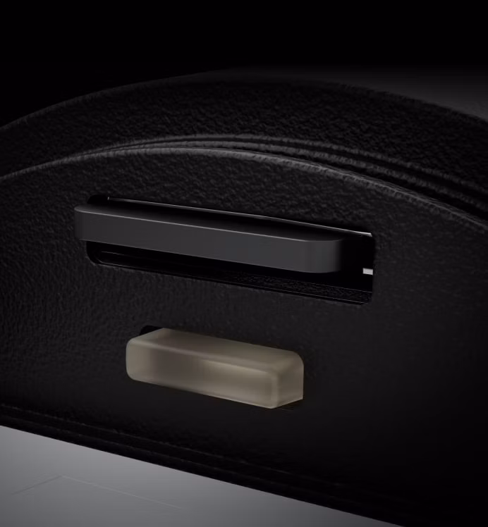 MicroSD slot