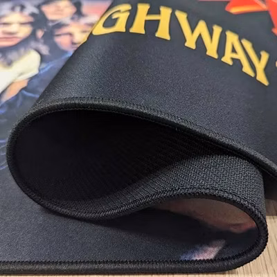 obrázek AC/DC XXL Mouse Pad detail tkaniny