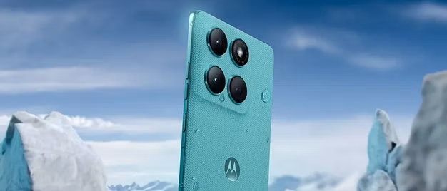 obrázek smartphone Motorola Edge 60 Fusion Amazonite