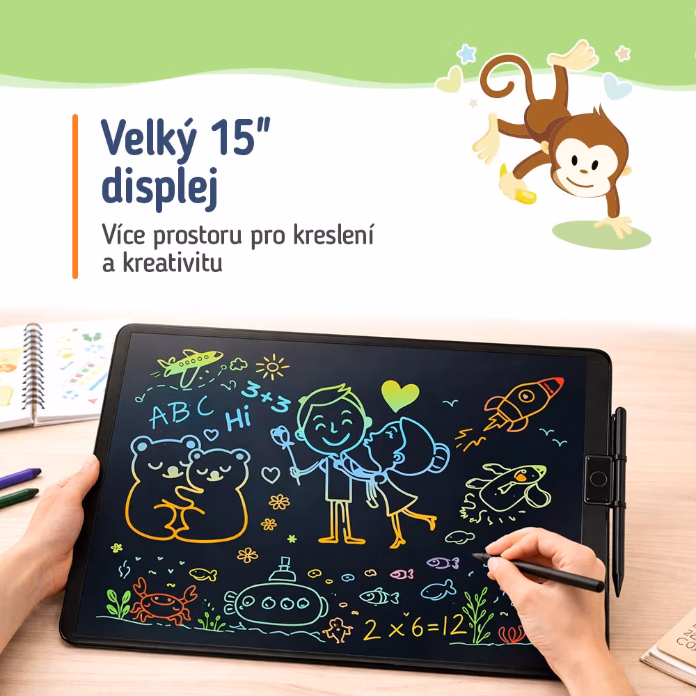 Velký 15" displej