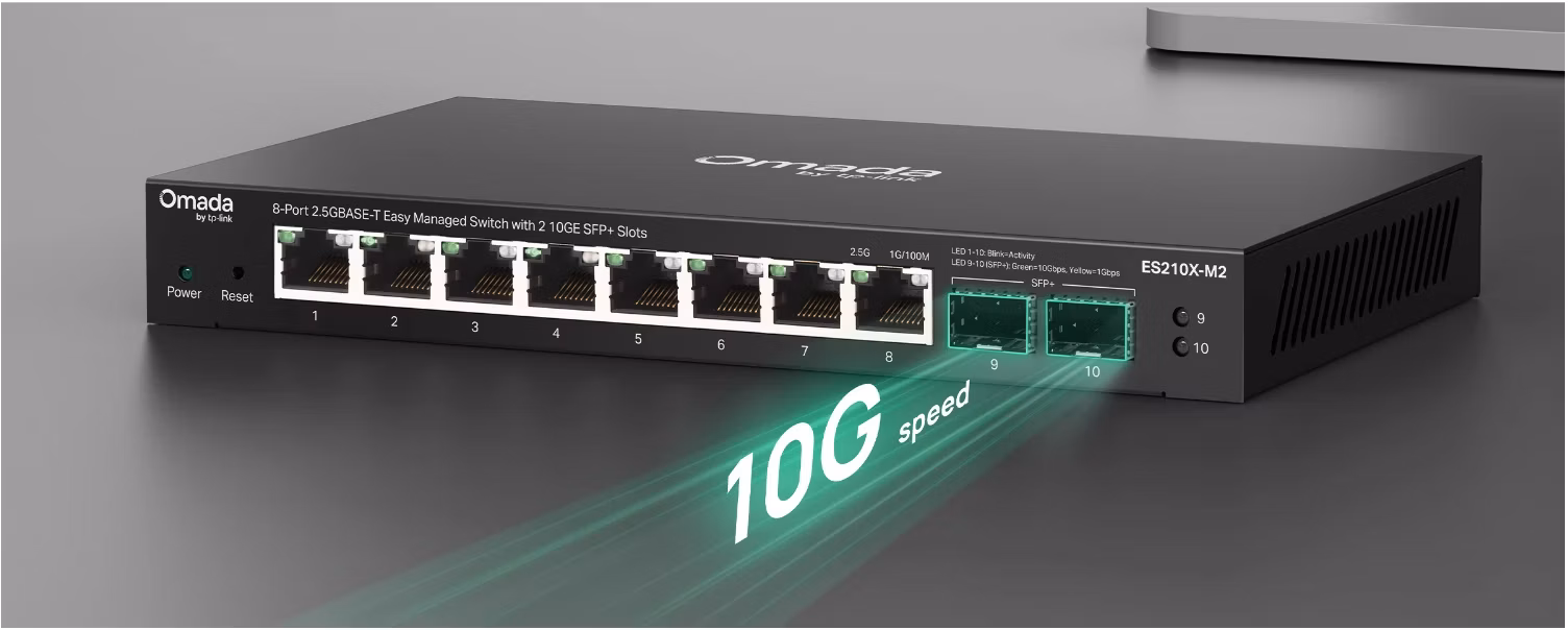 Spolehlivé připojení s 10G uplinkem: 2× 10 Gb/s SFP+ sloty poskytují neblokující výkon přepínání a ultra nízkou latenci