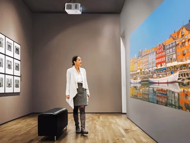 ViewSonic LSD400HD-ST projekce v galerii
